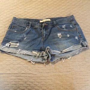Forever 21  Ripped Jean Shorts size 29